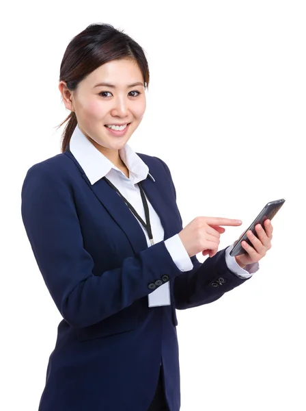 Biznes kobieta wykorzystanie inteligentnych telefonów — Zdjęcie stockowe