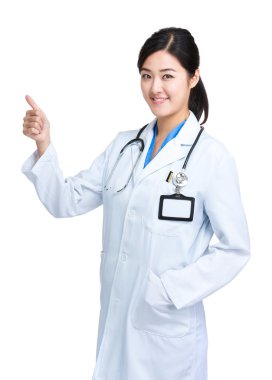 başparmak ile tıp doktoru 