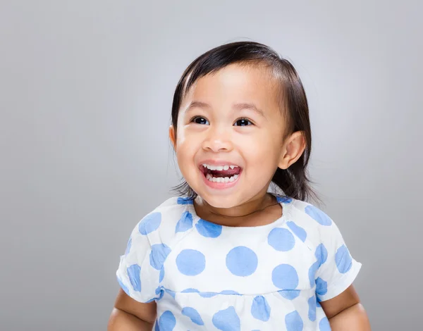 Baby meisje glimlach — Stockfoto