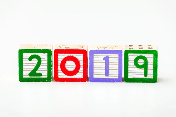 Bloque de madera para el año 2019 —  Fotos de Stock