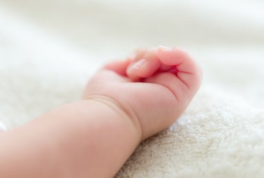 Yeni doğan bebek el 