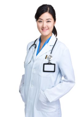 Asyalı kadın doktor