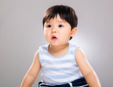 Asyalı küçük çocuk