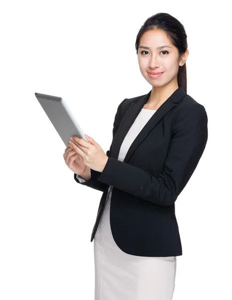 Businesswoman with tablet — Stock Photo, Image
