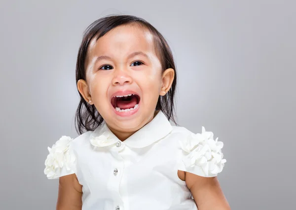 Kleine baby meisje scream — Stockfoto