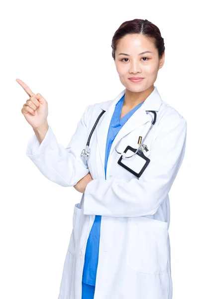 Medico donna con dito in su — Foto Stock