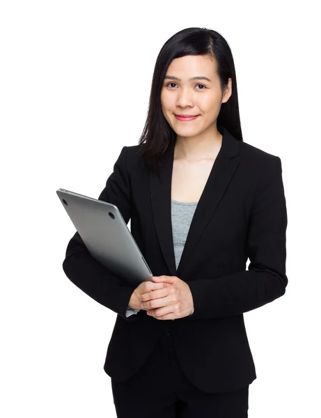 Asian business woman with laptop computer — Stock Photo, Image