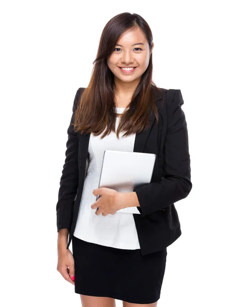 Mulher de negócios asiática com tablet digital — Fotografia de Stock