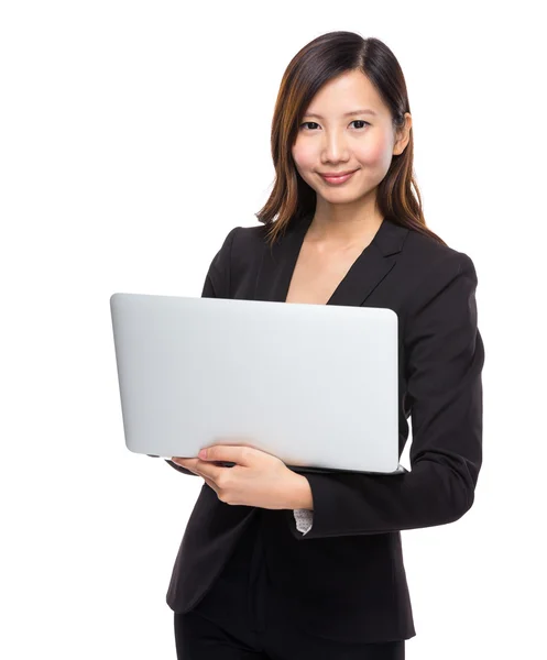 Biznes kobieta z laptopa — Zdjęcie stockowe