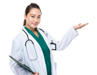 Doktor tutun Pano ve el mevcut