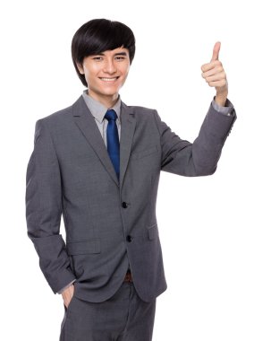 işadamı başparmak yukarı