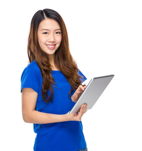 Asian woman touch on digital tablet — Stock Photo, Image