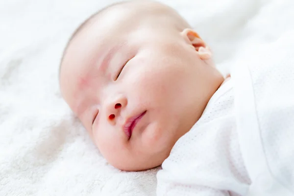 Bebê recém nascido adormecer — Fotografia de Stock