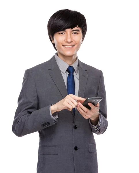 Businessman touch sur le téléphone mobile — Photo