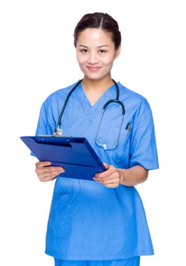 kadın doktor ile klasör