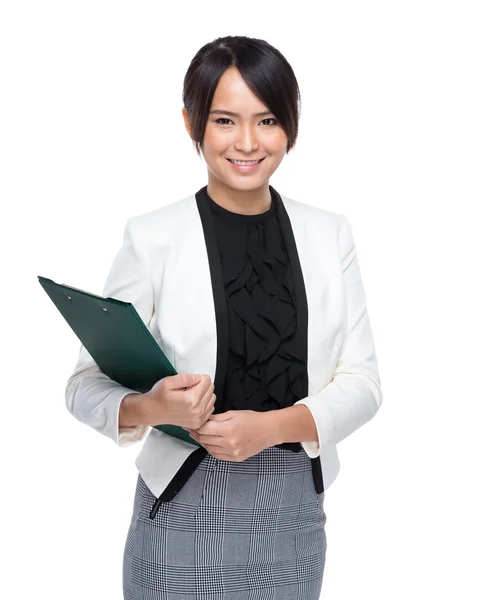 Confident business woman with clipboard — Stock Photo, Image