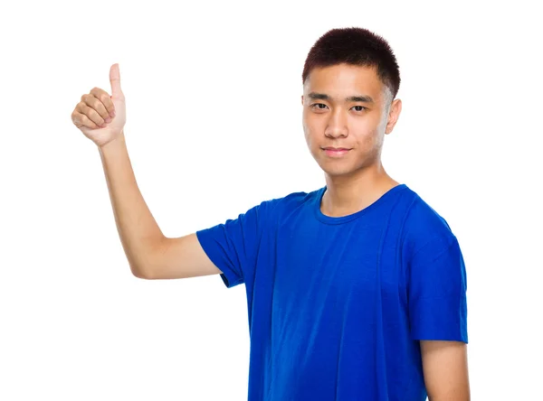 Asiático joven hombre con pulgar hacia arriba — Foto de Stock