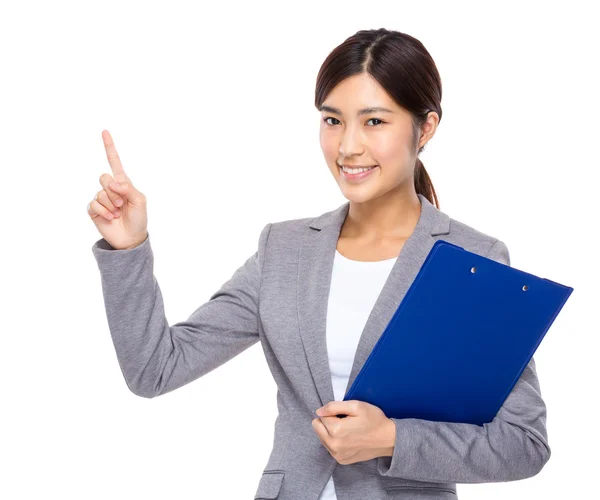 Secretary with clipboard with finger point up — Stock Photo, Image