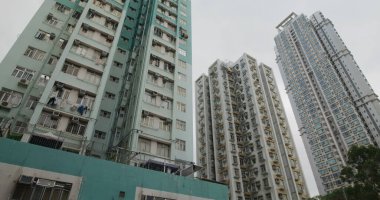 Yuen Long, Hong Kong - 19 Mart 2021: Hong Kong 'da ikamet yeri
