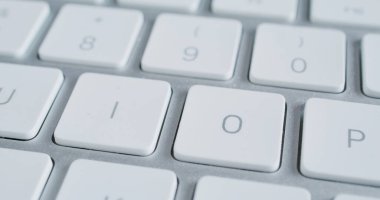 Beyaz dijital bilgisayar klavye anahtarı