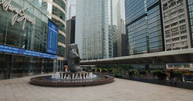 Merkez, Hong Kong - 16 Eylül 2021: Hong Kong borsa karesi