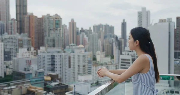 Woman Look City Hong Kong — Stock Photo, Image