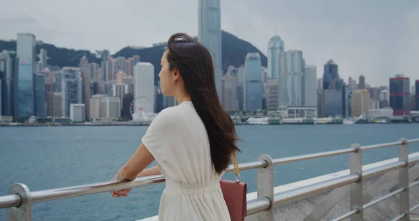 Woman Look City Hong Kong — Stock Photo, Image