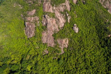 Uçurumun yukarıdan görünen görüntüsü