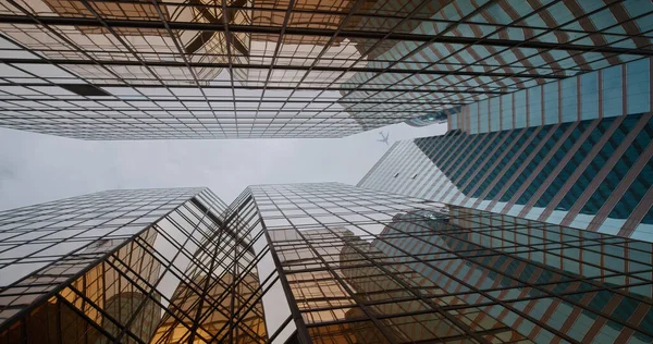 Baixo Ângulo Torre Escritório Negócios — Fotografia de Stock