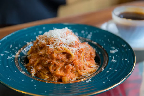 Spaghetti Bolognese Dishes Restaurant — Stock Photo, Image