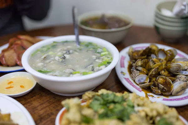 Chaozhou Kuchyně Ústřice Congee Smažené Škeble — Stock fotografie
