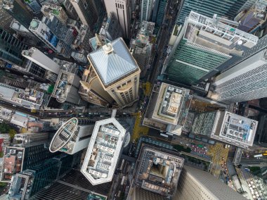 Merkez, Hong Kong - 16 Aralık 2021: Hong Kong şehrinin yukarıdan aşağı manzarası
