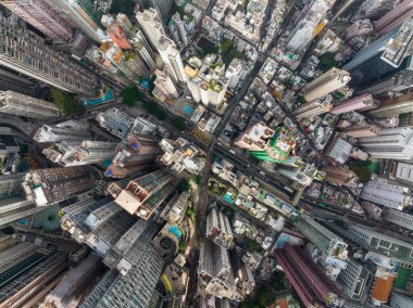 Merkez, Hong Kong - 16 Aralık 2021: Hong Kong şehrinin yukarıdan aşağı manzarası