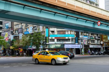 Taipei, Tayvan - 13 Mart 2022: Taipei şehir sokağı