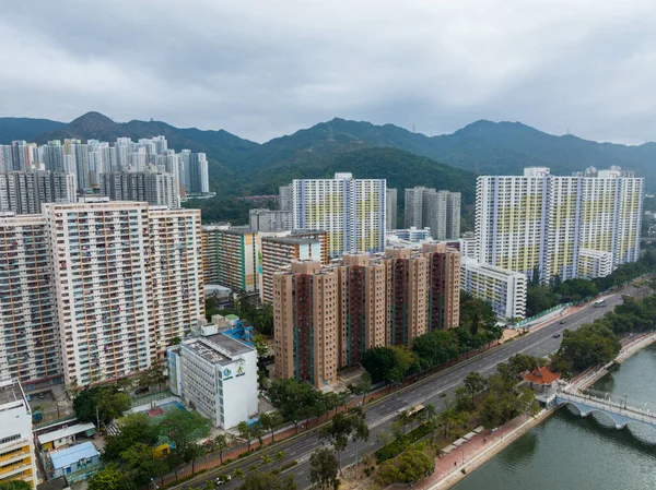 Sha Tin, Hong Kong - 26 Ocak 2022: Hong Kong yerleşim bölgesi manzarası