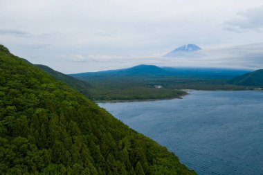 Fuji Dağı Japonya 'da yaz mevsiminde kawaguchiko Dağı