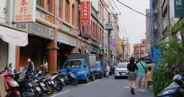 Taipei, Tayvan - 22 Mart 2022: Taipei şehrinin Dihua caddesinde tatil pazarı