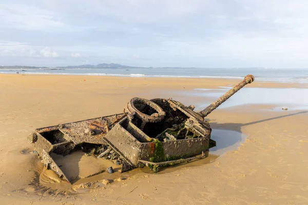 Abandoned Army Tank M18 Hellcat Oucuo Beach Kinmen Island — Stock Photo, Image
