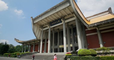 Taipei, Tayvan - 12 Mart 2022: Taipei şehrinde Sun Yat sen Memorial Hall
