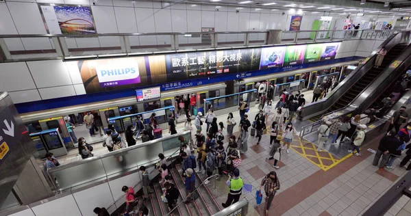 Taipei Taiwan Mars 2022 Zhongxiao Xinsheng Tunnelbanestation Taipei Stad — Stockfoto