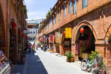 Akrabalar, Tayvan - 03 Temmuz 2022: Kinmen Mofan Caddesi