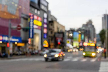 Akşamları şehrin bulanık manzarası