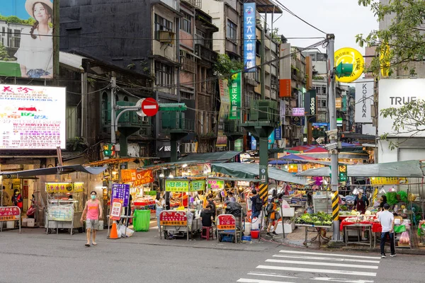 Keelung Taiwan June 2022 Keelung Miaokou Night Market — 图库照片