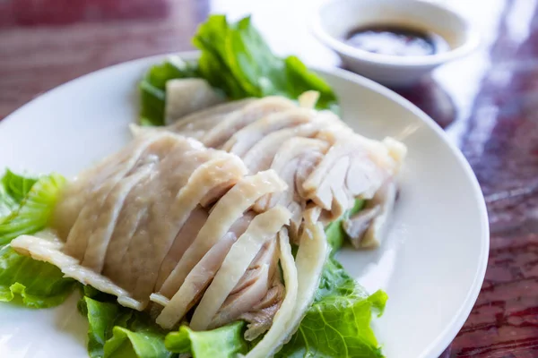 Slice Steamed Chicken Plate — Stockfoto