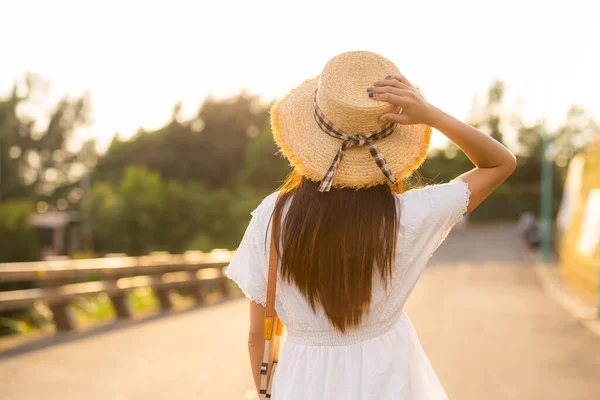 Woman Look City Taiwan Sunset — Foto Stock