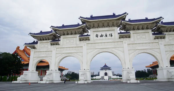 Тайбэй Тайвань Марта 2022 Года Ворота Мемориального Зала Чан Кайши — стоковое фото