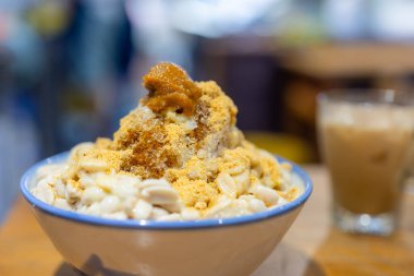 Iced dessert peanut and roasted wheat flour in taiwan