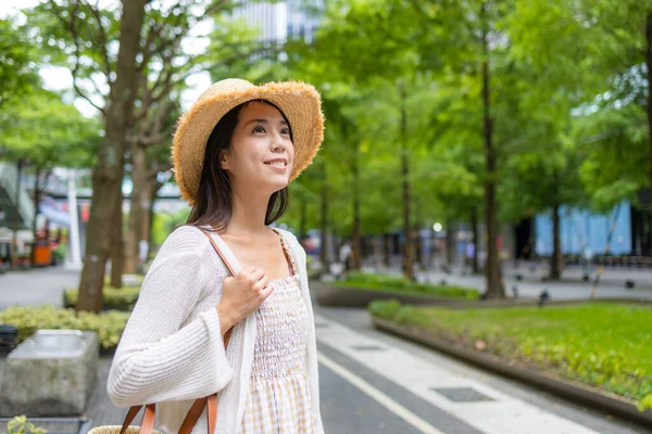 Tourist Woman Xinyi District Taipei City Taiwan — Fotografia de Stock