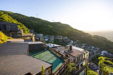 Dağdaki Tayvan Jiufen köyü.