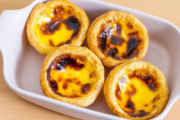 Homemade Baked Portuguese Egg Tart — Fotografia de Stock